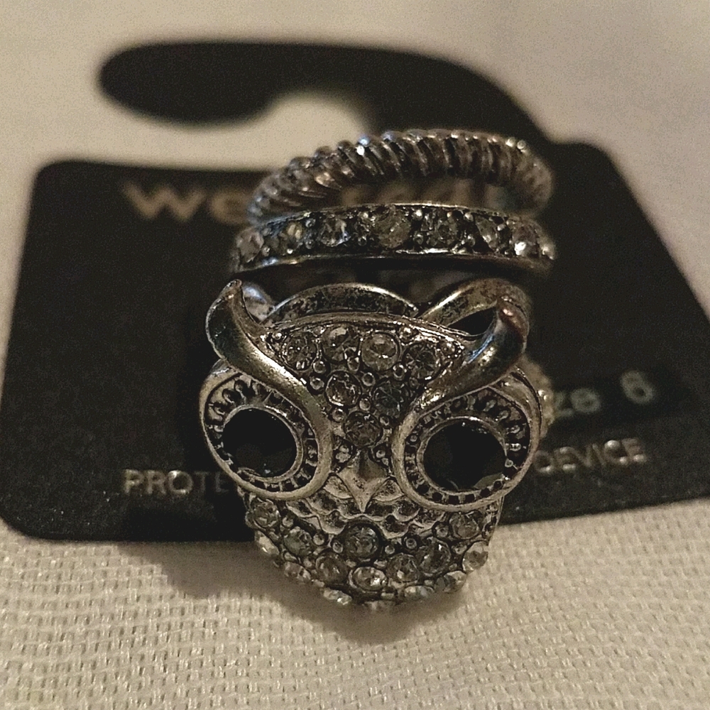 Wet Seal Ring Set with Rhinestone Owl NWT 6